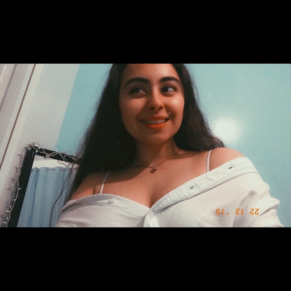 Meet your Posher, Ana